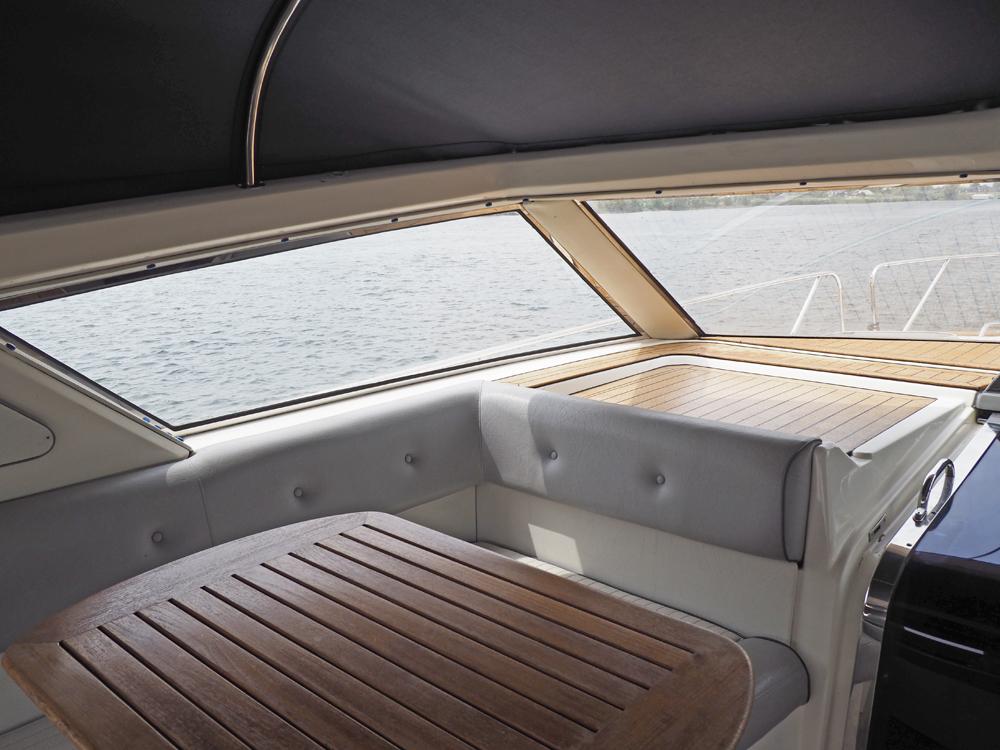 Steuerhaus, Innenausstattung